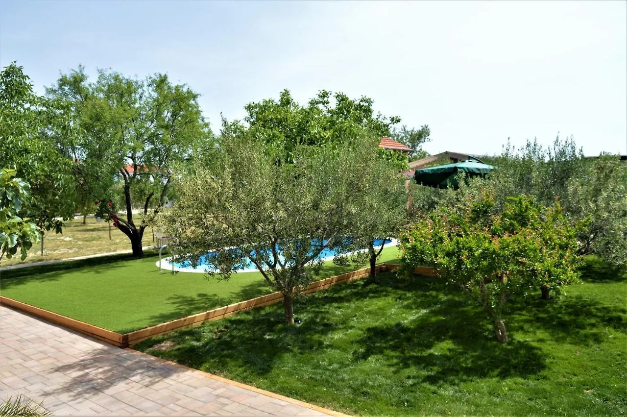 Studio Apartments Luka Biograd - Benkovac Κροατία